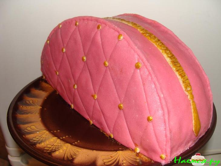 Торт "Косметичка для маленькой модницы"