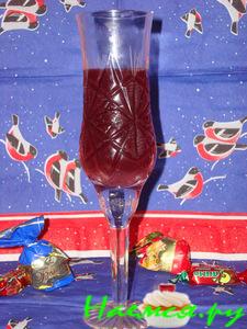 Глинтвейн с медом, апельсином и малиной