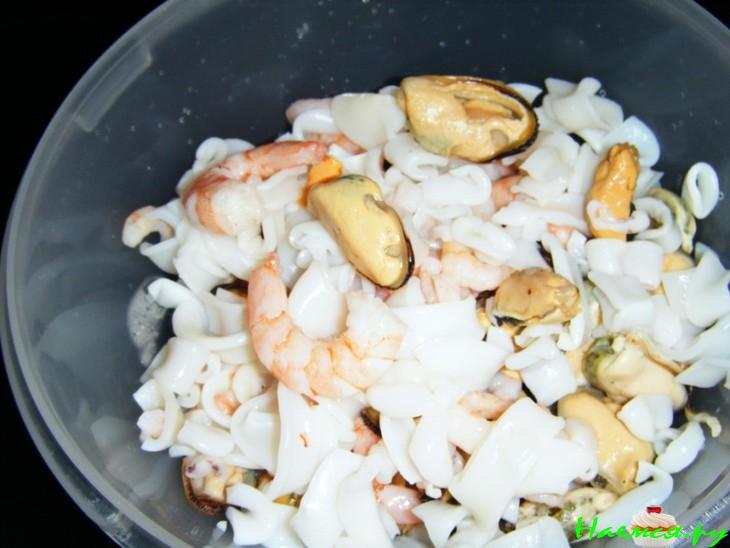 Салат с устрицами "Дары моря" Салат с устрицами "Дары моря"