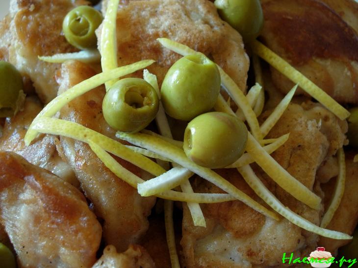 Морской язык в кляре с соевым соусом