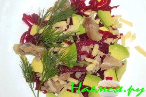 Салат "Осенний" с копченой скумбрией Салат "Осенний" с копченой скумбрией