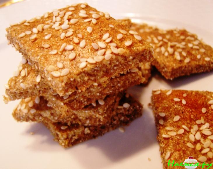 Ржаное соленое печенье