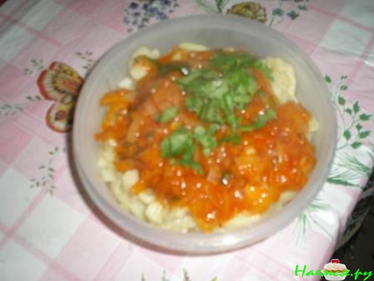 Галушки с подливкой 