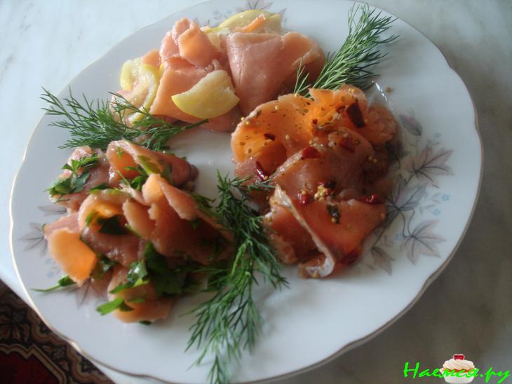 Подача красной рыбки домашнего посола Подача красной рыбки домашнего посола