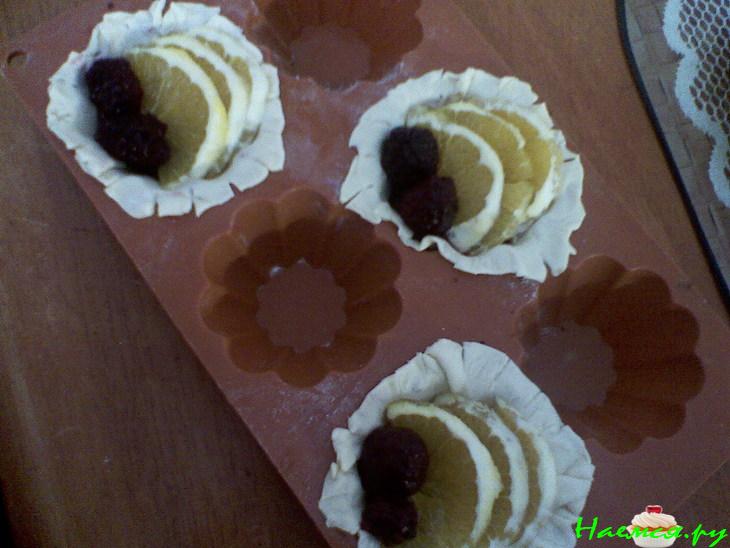 "Блаженство" (слоёные корзиночки с фруктами)