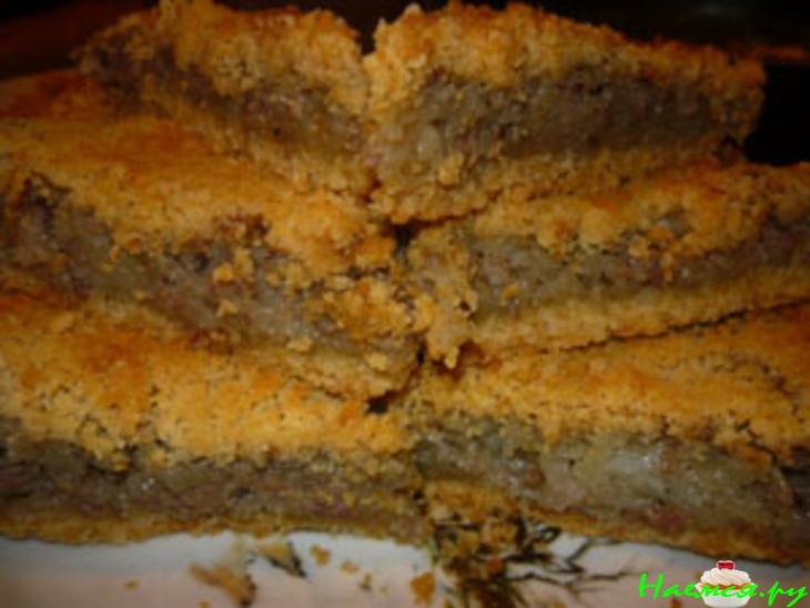 Пирог нежный с мясом и картофелем