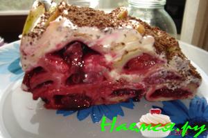 Вишнёвый пирог из слоеного теста