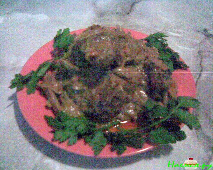 Куриная печеночка, тушеная с капустой