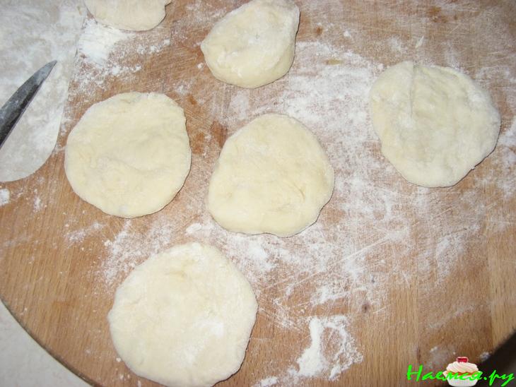 Пирожки с капусткой жареные