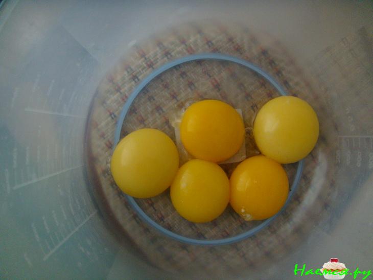 Твороженные пирожные с персиком