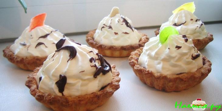 Песочные корзиночки с кремом Песочные корзиночки с кремом