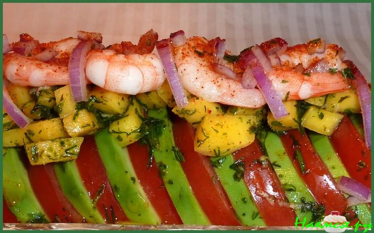 Салат с авокадо и креветками "Красавчик"