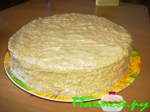 Банановый бисквитный тортик