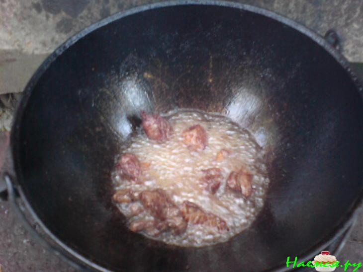 Плов с говядиной и зарой