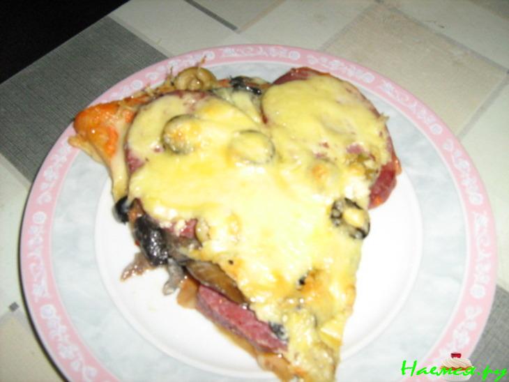 Оливково-грибная пицца Оливково-грибная пицца