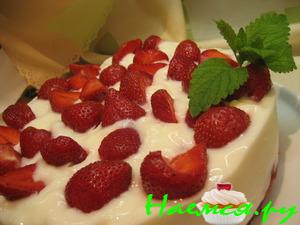 Клубничный торт с йогуртом