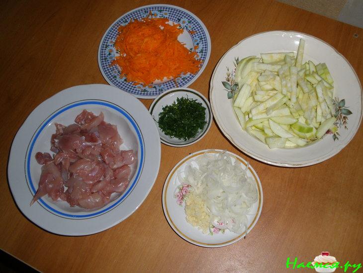 Курочка с кабачками Курочка с кабачками