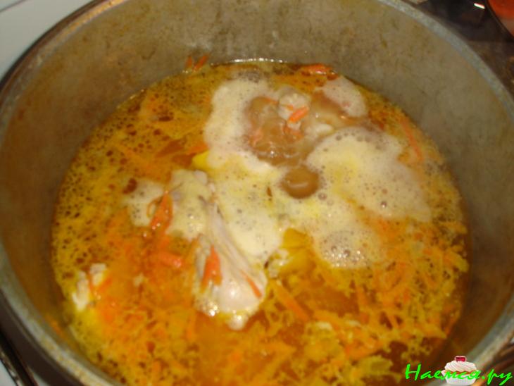 Тушеная картошечка с курицей и овощами