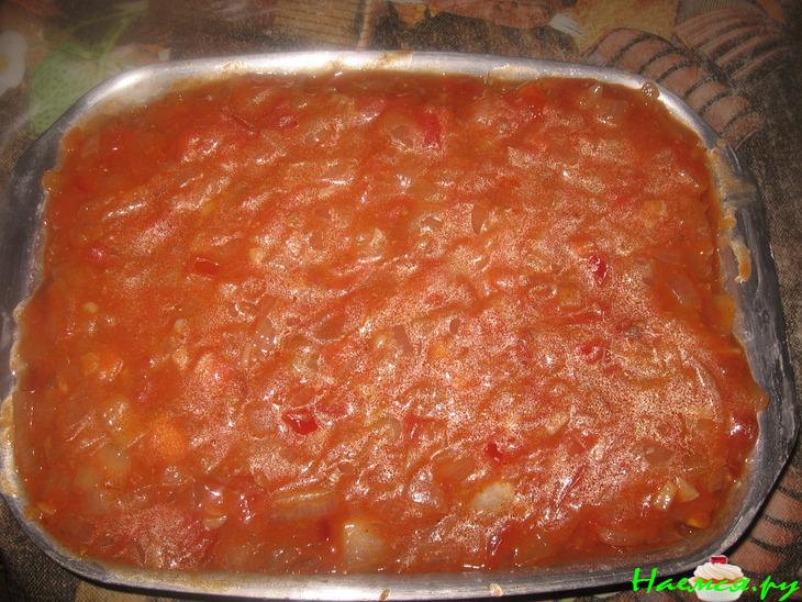 Мясные розочки в томатно-овощной заливке