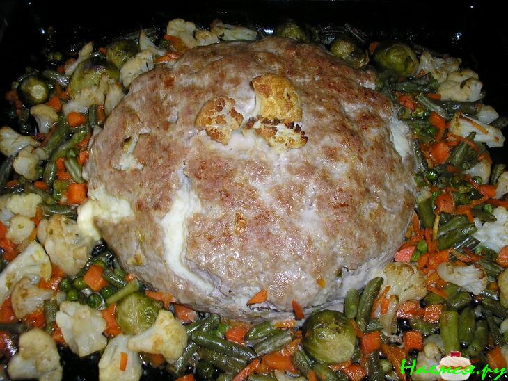 Вулкан на полянке