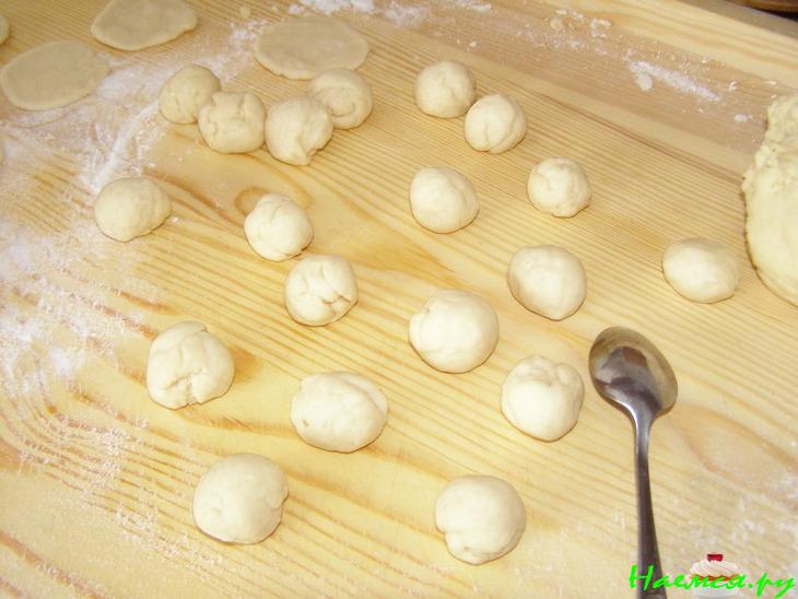 Пирожки на один укус с заливкой Пирожки на один укус с заливкой