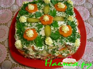 Салат-торт "Пластиночки" Салат-торт "Пластиночки"