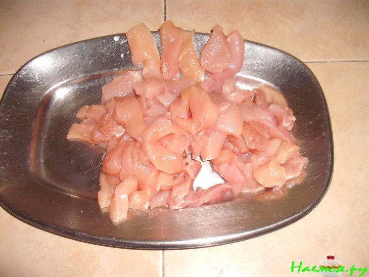 Куриная грудка с фруктами