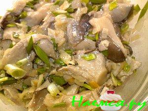 Пикантный салат из вешенок