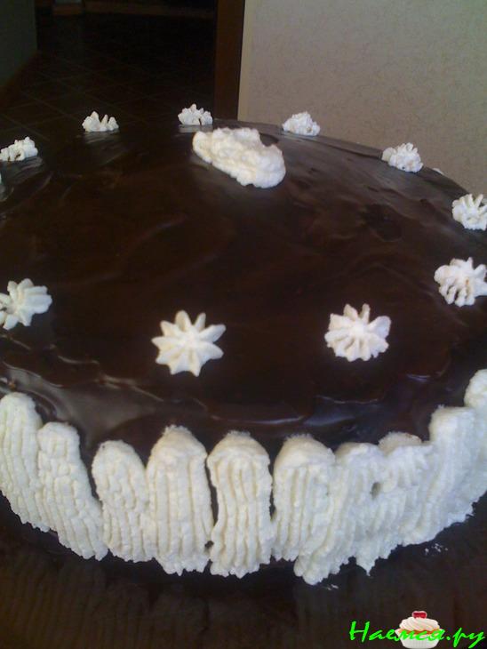 Торт бисквитный с фруктами и творожным кремом Торт бисквитный с фруктами и творожным кремом