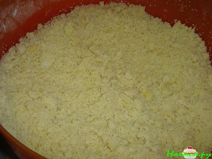 Творожно-яблочный пирог с песочной крошкой