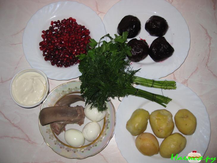 Клубничный браслет