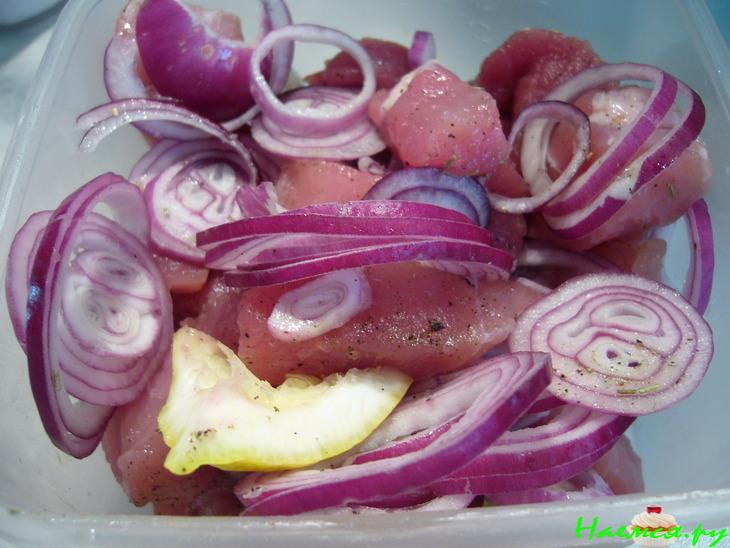 Шашлычки ассорти (рыбные, мясные, овощные)