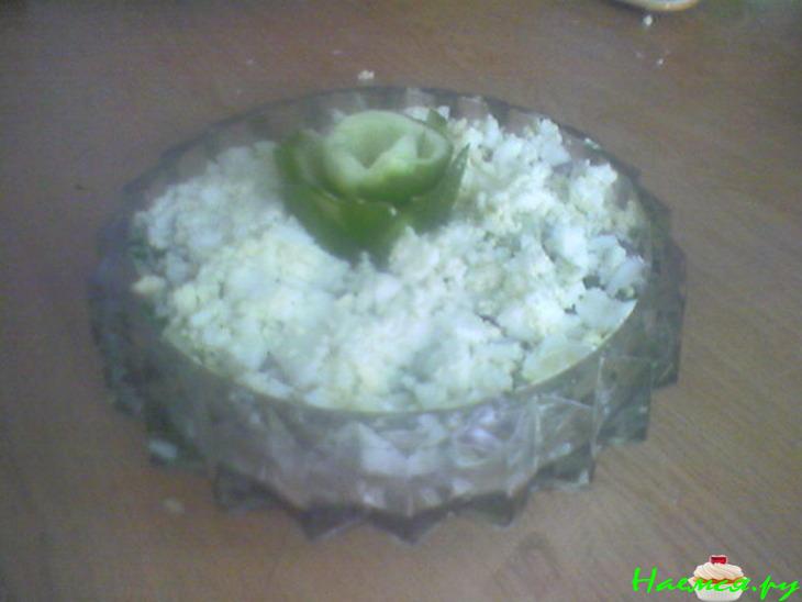 Салат с сельдью и свежим огурчиком