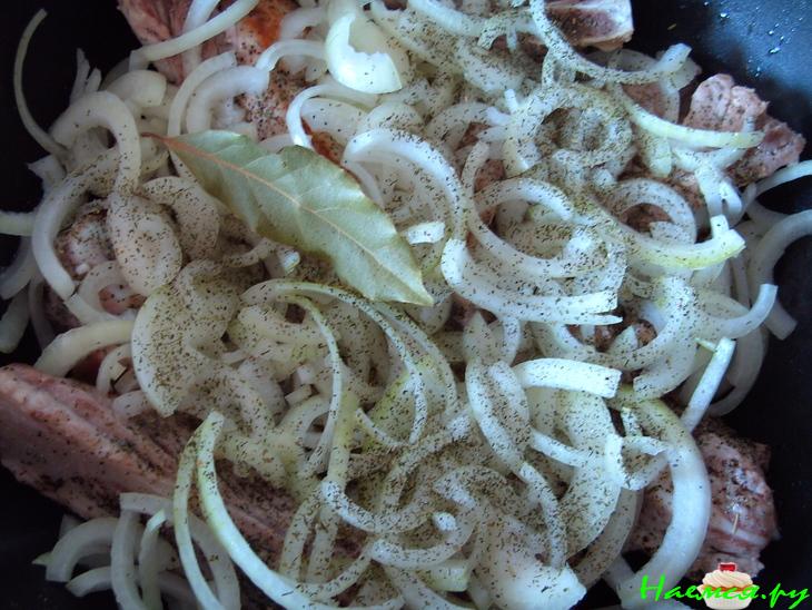 Ещё один Вариант Блюда в Горшочках "Для любителей свиных рёбрышек"