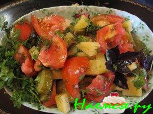 Салат "Слепила из того, что было"