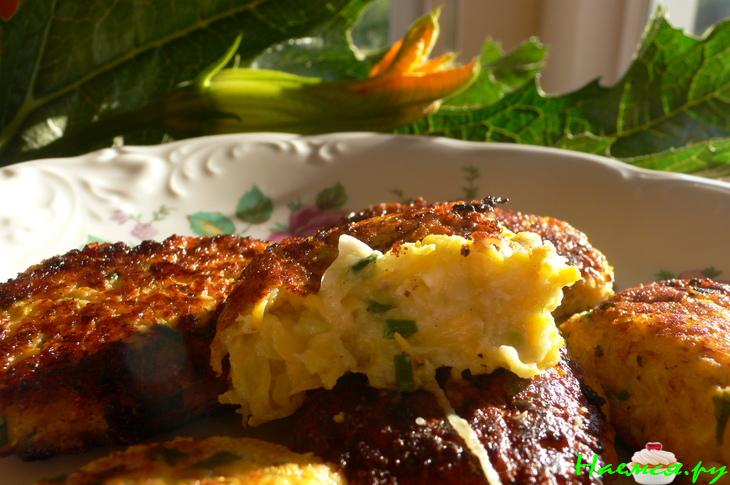 Котлеты из кабачков по-болгарски