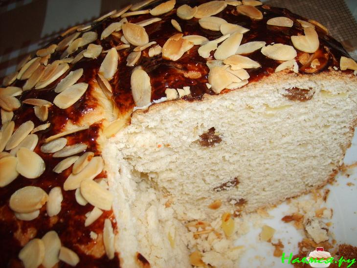 <p class='MsoNormal' style='mso-layout-grid-align: none; text-autospace: none;'><span style='font-size: 13.0pt; background: white; mso-highlight: white;'>Пасхальный хлебушек