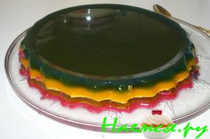 Слоенка желе и желе с мороженым