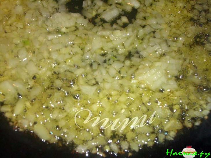 Цыпленок в чесночном соусе