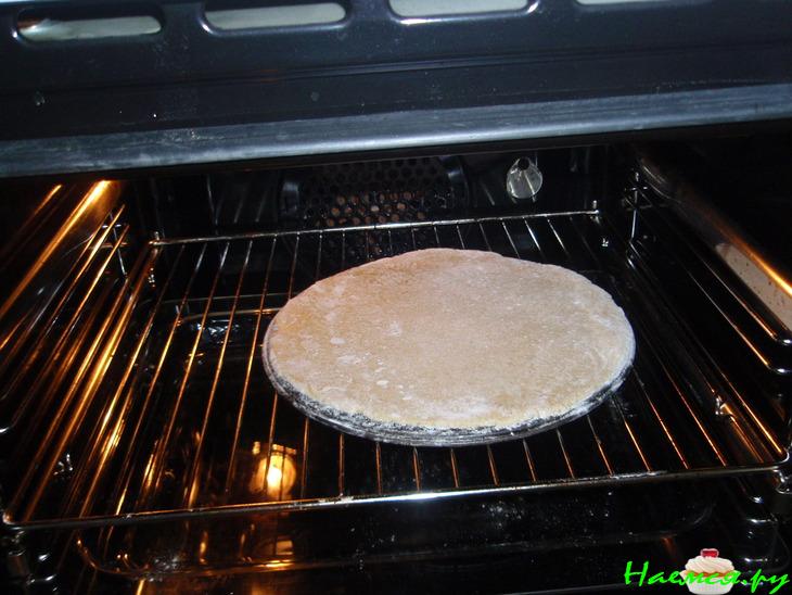 Медовый сметанник с ореховым вкусом