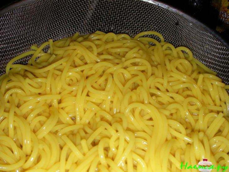 Солнечные спагетти с морепродуктами