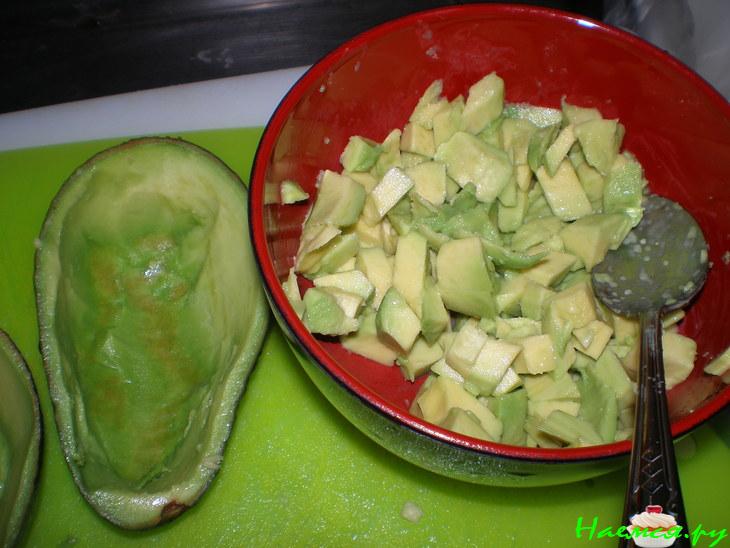 Закуска из Лосося с Авокадо Закуска из Лосося с Авокадо