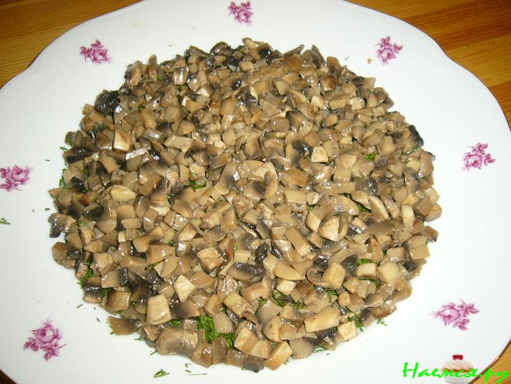 Салат "Грибной" слоями Салат "Грибной" слоями