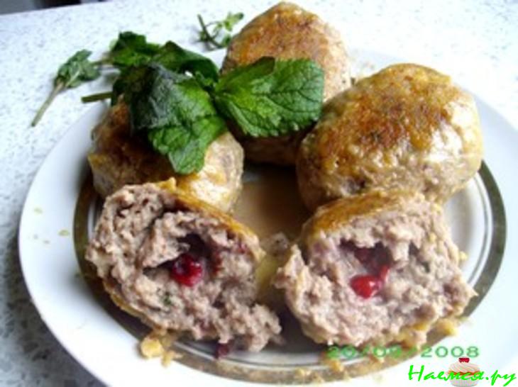 Котлеты с брусникой (мой вариант)