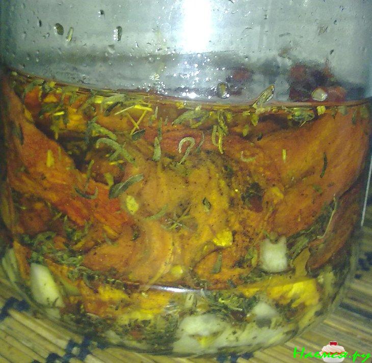 Хлеб с вялеными помидорами