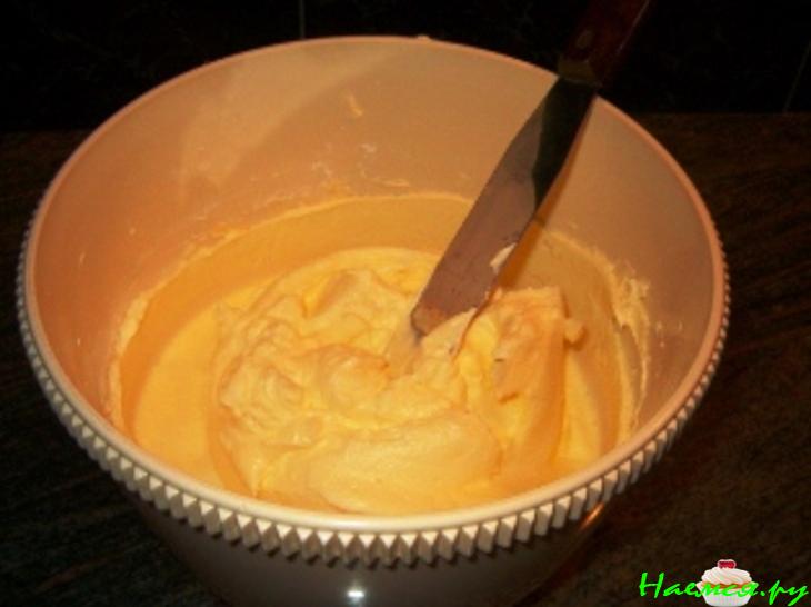 Торт праздничный "Сникерс"