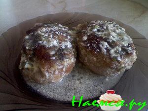 Биточки из индейки в мятно-луковой заливке