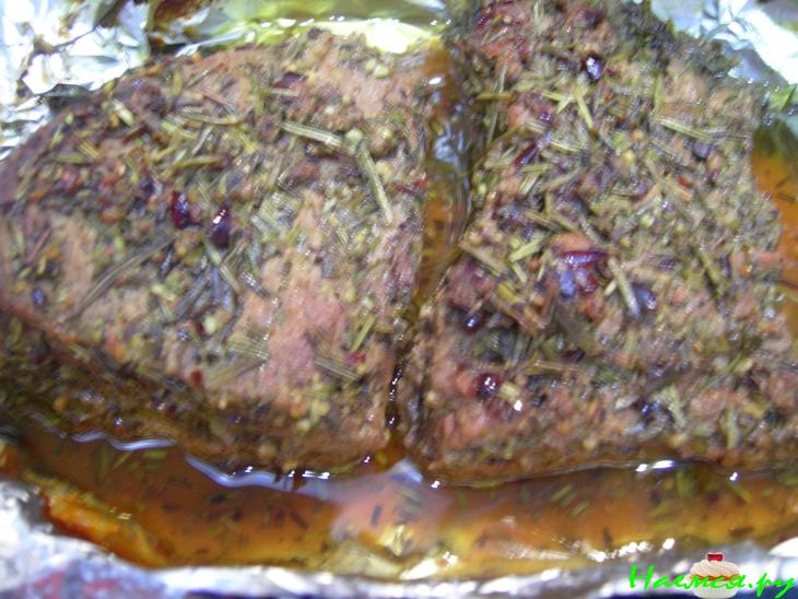 Говядина запеченная с лесным ароматом Говядина запеченная с лесным ароматом