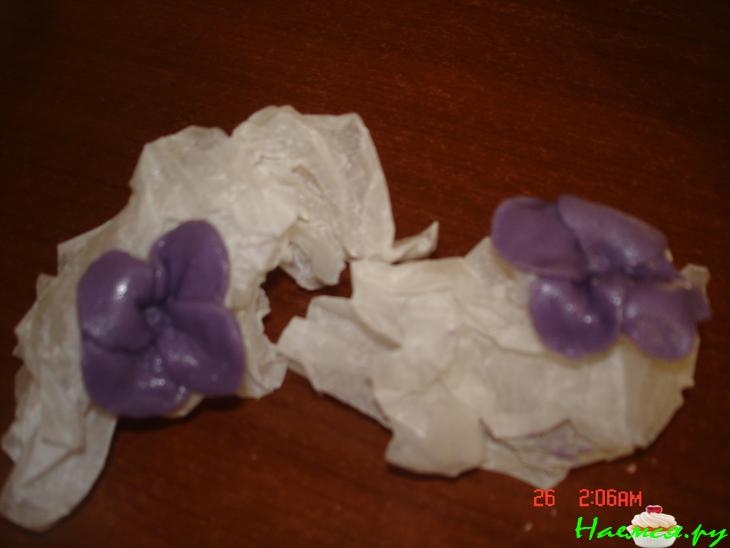 Торт "Горшочек с фиалками" Торт "Горшочек с фиалками"