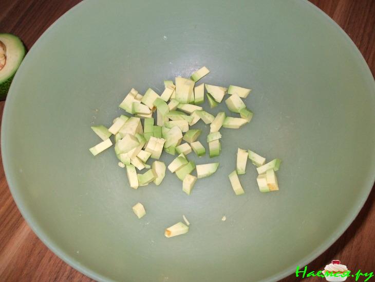 Салат "Что попало" (в смысле, что под руку попало) Салат "Что попало" (в смысле, что под руку попало)